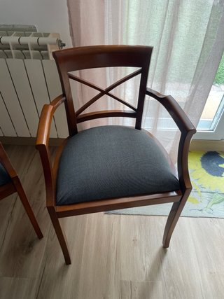Juego de 3 sillas de madera