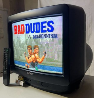 Sony Trinitron KV 1400E (se envía.)