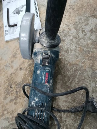 Radial HIKOKI G 235W2 + disco