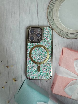 Funda Glitter iPhone 16 Pro. Precio Unidad