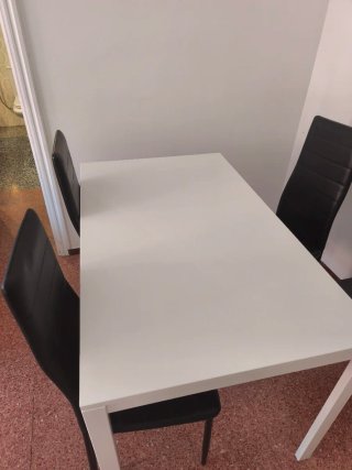 Mesa Comedor Blanca y Gris