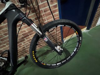 Bicicleta Carbono Monocoque 29er