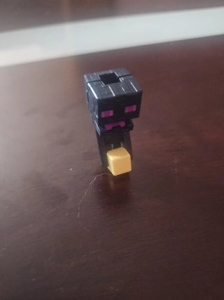 Muñeco Minecraft Kinder Sorpresa
