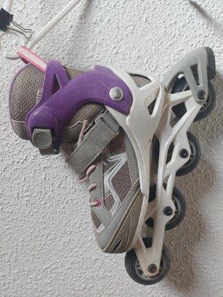 Patines en línea grises y morados del 35 al 38