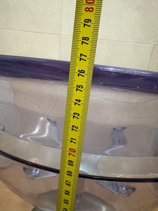 Silla de escritorio transparente y plateada