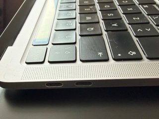 MacBook Pro M1 2020 13” 16GB con solo 270 ciclos