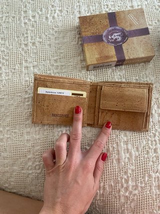 Cartera de corcho natural