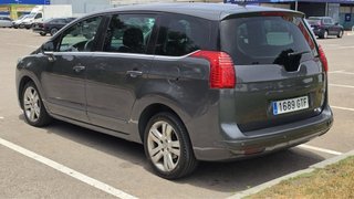 Peugeot 5008 2010 Automático 7 Plazas