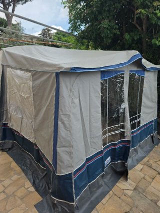Remolque caravana rígida