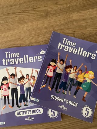 Libro escolar inglés Time Travellers 5 primaria