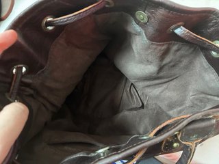 Bolso grande de piel marrón