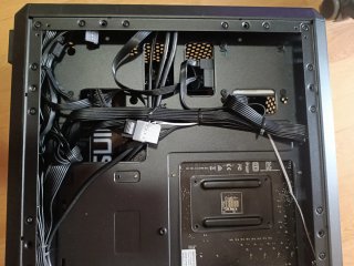 Ordenador  Ryzen 5 3400G 8GB RAM 240GB SSD