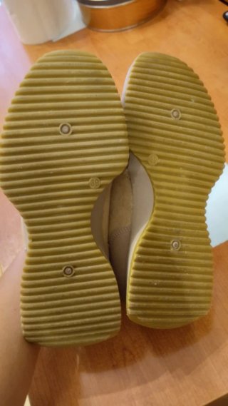 Zapatillas beige