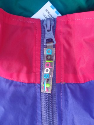 CHUBASQUERO ADIDAS VINTAGE.
