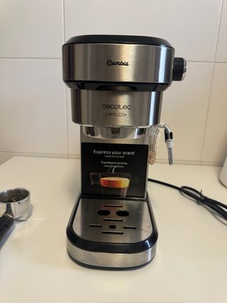 Cafetera Cecotec Cafelizzia 790 Steel