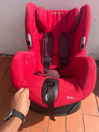 Silla de coche Bébé Confort Axiss Roja
