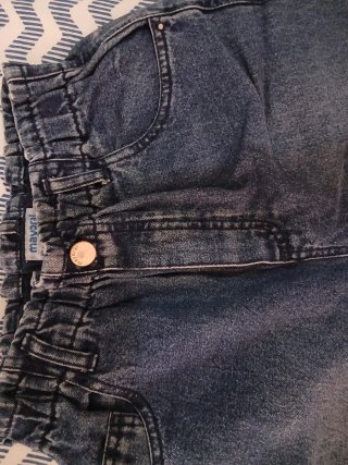 Pantaloni in morbido jeans