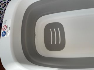 Bañera para bebé con soporte