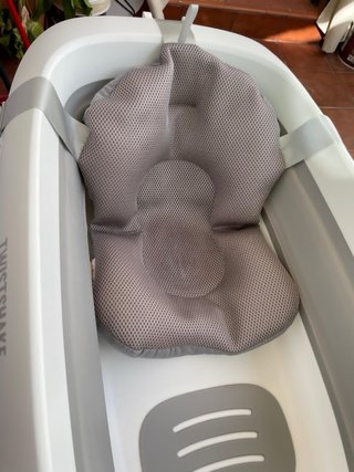 Bañera para bebé con soporte