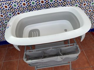 Bañera para bebé con soporte
