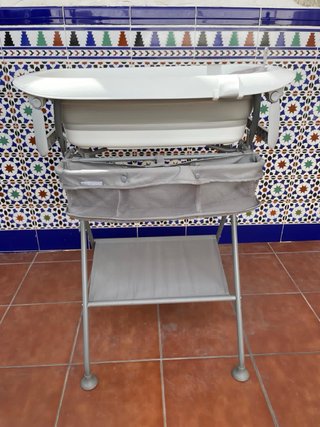 Bañera para bebé con soporte