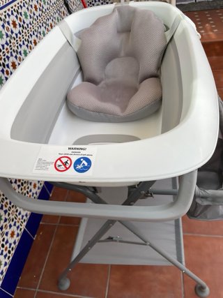 Bañera para bebé con soporte