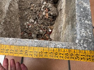 Lote 4 jardineras de piedra + 2 iguales gris