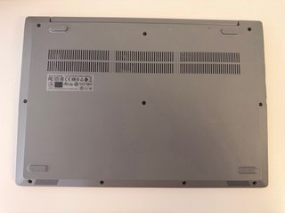 Lenovo IdeaPad 3 15ADA05 Windows 11 8gb 256 SSD
