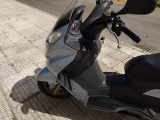 Suzuki Burgman 125cc Scooter Azul