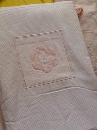 Chichonera para cuna bebé rosa