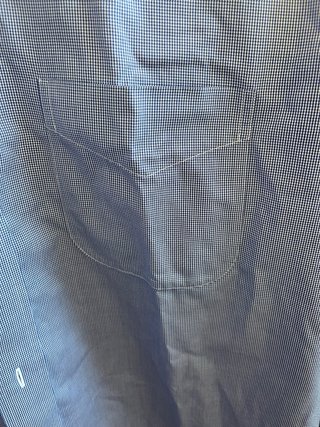 Due camicie come nuove