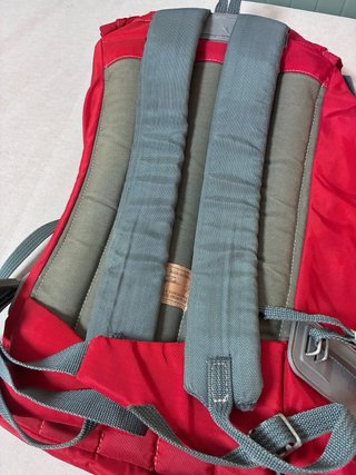 Mochila vintage Alpina roja