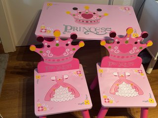 HOMCOM Juego de Mesa y 2 Sillas Infantiles