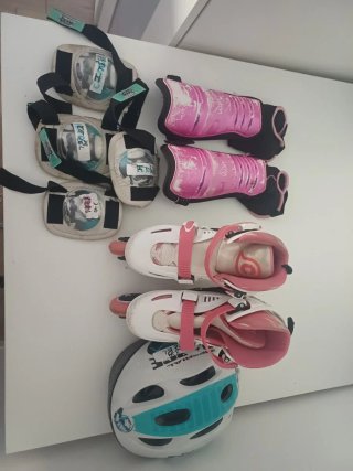 Zapatos de tacón y planos negros Y de Niñas 32/34