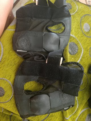 Protecciones Powerslide para patinaje
