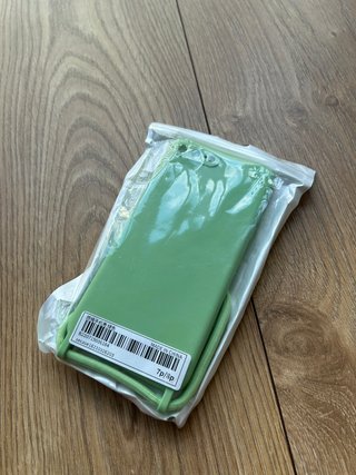 Custodia iPhone 7p/8p verde con cordino Shein