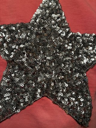 Camiseta Pepita Pérez estrella lentejuelas