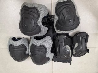 Patines Rollerblade y Protecciones talla 40.5 EU