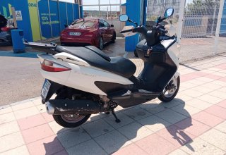 Suzuki Burgman 200 (2009) - Único Dueño