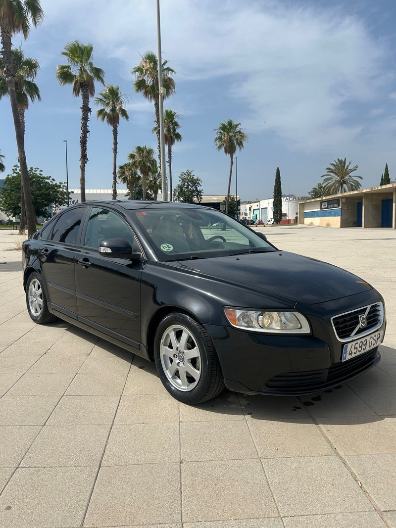 Volvo S40 2009 - foto 1