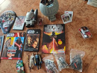 Lote Star Wars Figuras y Libros