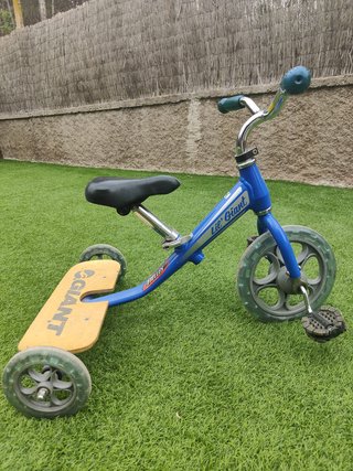 Triciclo Giant con plataforma y sillín ajustable