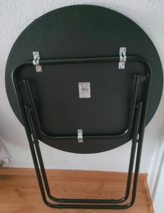 Mesa auxiliar plegable negra