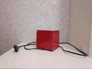 Cubo Luce Cini & Nils Rosso