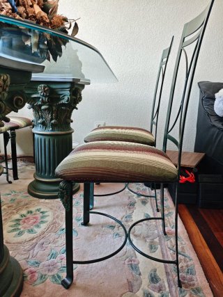 Mesa de comedor de cristal y 6 sillas
