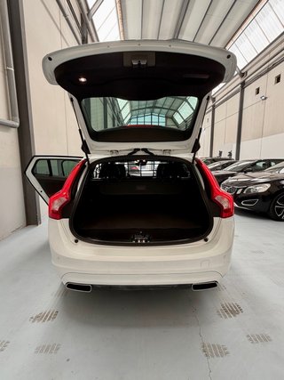 Volvo V60 D6 285CV AWD 2015 Garantia CERO EMISSION