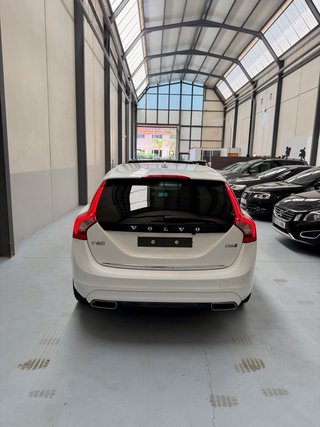 Volvo V60 D6 285CV AWD 2015 Garantia CERO EMISSION