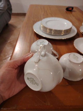 Juego de té porcelana blanco y oro