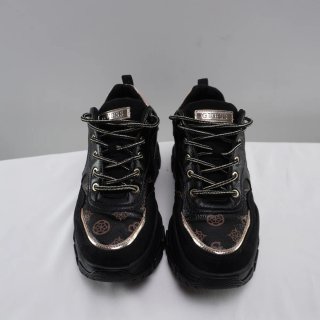 Zapatillas Guess Negras y Doradas