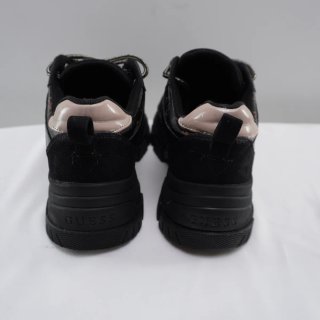 Zapatillas Guess Negras y Doradas